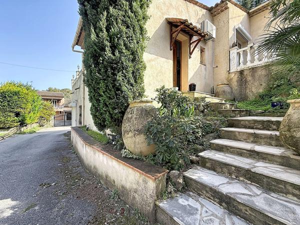 Maison individuelle Peymeinade 5 pièce(s) 107 m2 sur 715 m2 de jardin, calme absolu