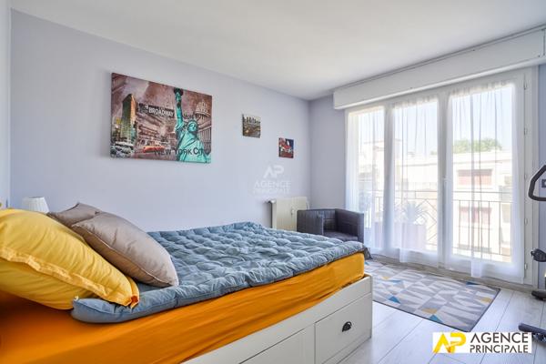 Appartement Maisons Laffitte 5 pièce(s) 156m2 €1 195 000 ** - Référence 12940