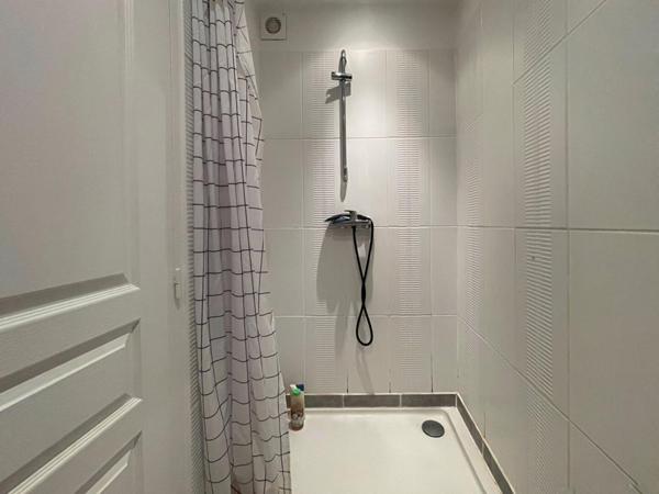 LOCAL + APPARTEMENT T2- Hypercentre Quimper