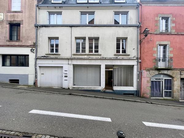 LOCAL + APPARTEMENT T2- Hypercentre Quimper