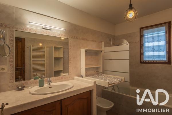 Location maison 6 pièces 142 m² Valensole