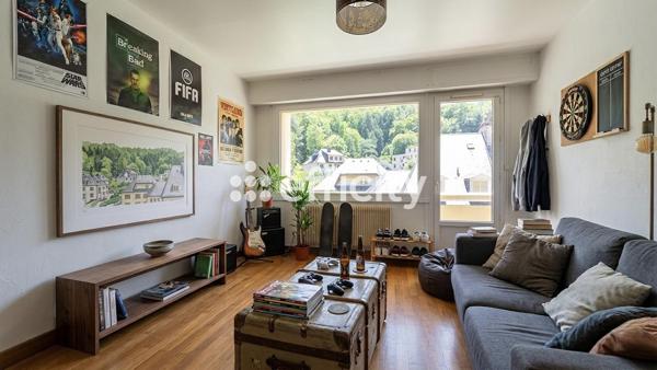 Appartement
         3 pièces
        - 70 m² 206 000 € *