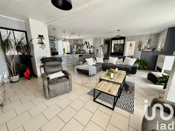 Maison à vendre 5 pièces 121 m² La Chapelle-sur-Oreuse