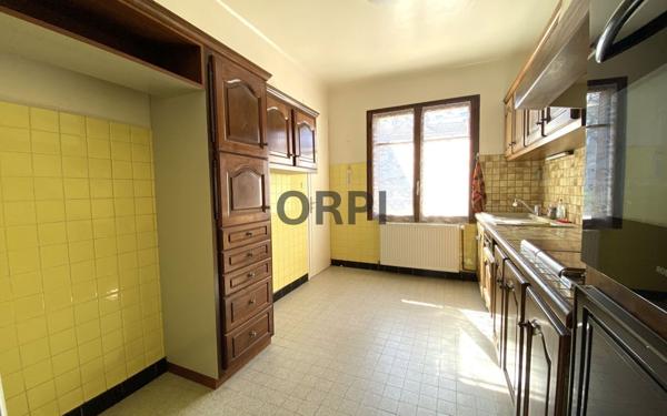 Maison à vendre    7 pièces •  Carpentras