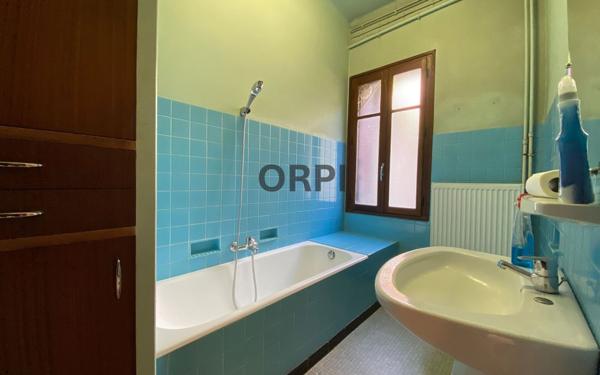 Maison à vendre    7 pièces •  Carpentras