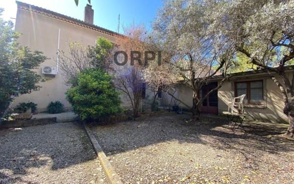 Maison à vendre    7 pièces •  Carpentras