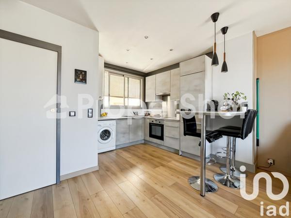 Appartement 2 pièces de 40 m² à Nice (06000)