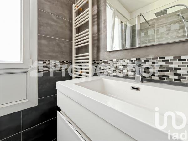 Appartement 2 pièces de 40 m² à Nice (06000)