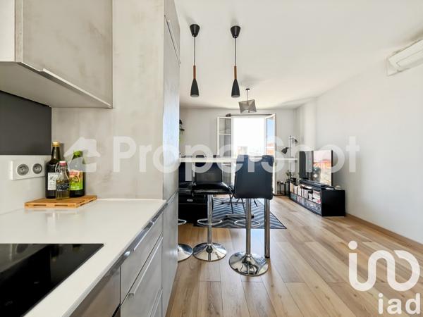 Appartement 2 pièces de 40 m² à Nice (06000)