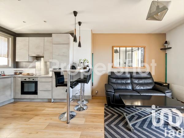 Appartement 2 pièces de 40 m² à Nice (06000)