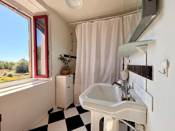 LA VARENNE - Maison de charme en pierre, 3 chambres, jardin, terrasse et cadre de vie exceptionnel à deux pas de la Loire.