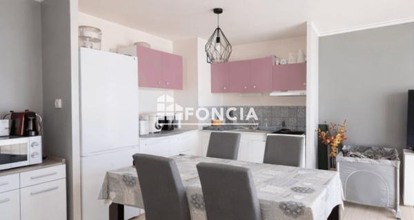 À vendre Appartement 3 pièces 61 m² - Marseille 13004