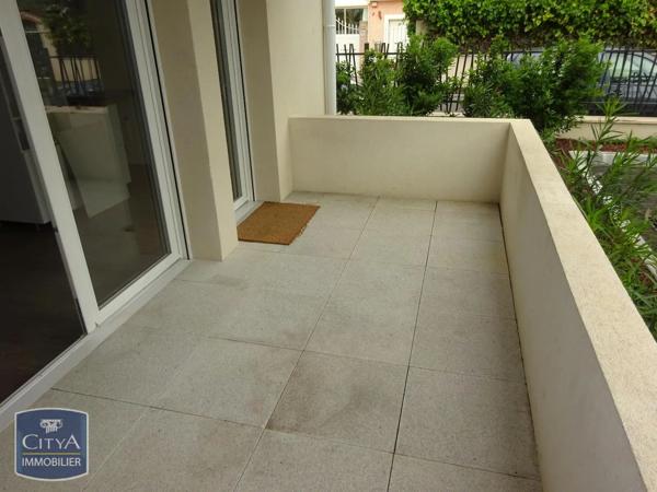 Appartement à louer 2 pièces 39.82m² Istres (13800)