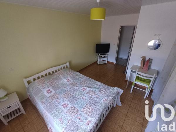 Maison à vendre 5 pièces 140 m² Saint-Laurent-des-Vignes