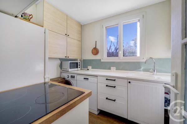 Appartement F3 à vendre  3 pièces - 50,10 m2 VANVES - 92