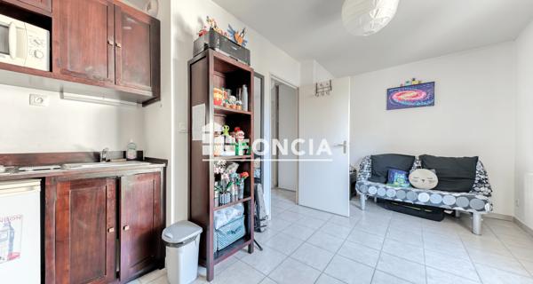 À vendre Studio 19.45 m² - Villeurbanne 69100