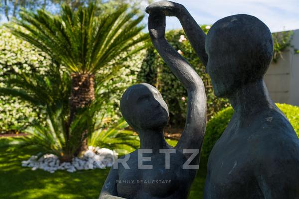 Exceptionnelle villa en bord de mer