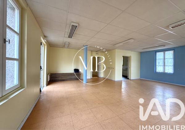 Immeuble à vendre 162 m² Asnières-sur-Oise