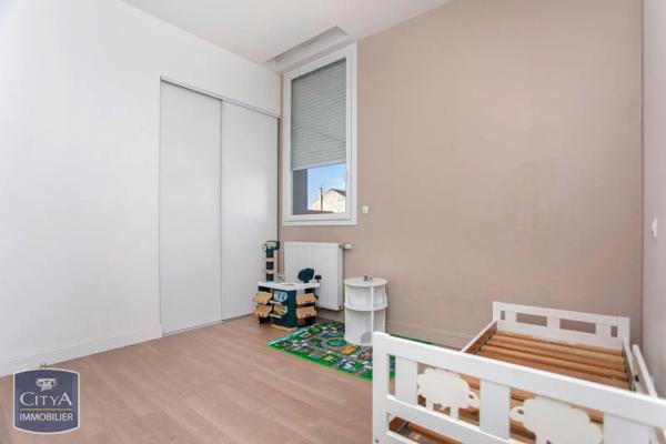 Appartement à louer 5 pièces 150m² Roanne (42300)