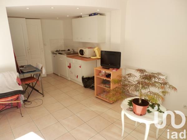 Immeuble à vendre 286 m² Poitiers