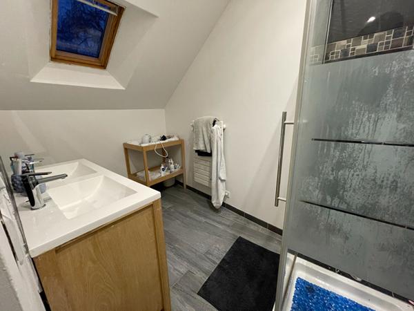 Appartement ancien Bourgbarré 4 pièce(s) 85 m2 - Hypercentre - Exposition Ouest