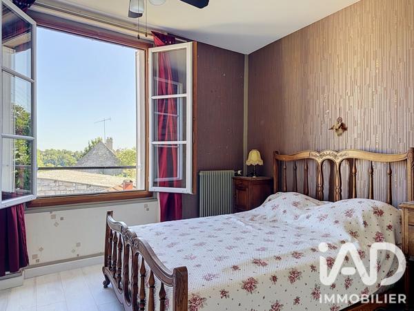Maison à vendre 11 pièces 266 m² Vez