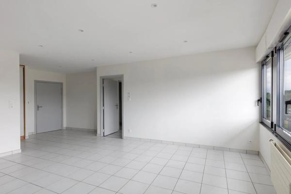 Appartement à vendre 2 pièces 46.45m² Montbéliard (25200)