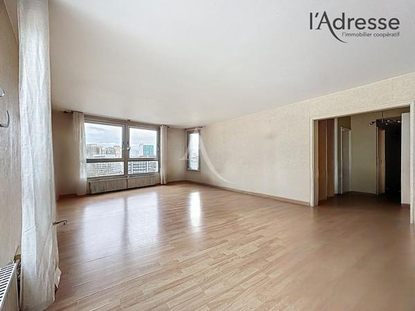 PUTEAUX ? Tour EVE ? Esplanade de La Défense 4 pièces 108 m2