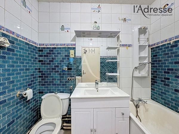 PUTEAUX ? Tour EVE ? Esplanade de La Défense 4 pièces 108 m2