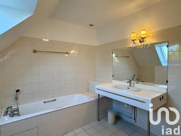 Maison à vendre 4 pièces 111 m² Le Perray-en-Yvelines