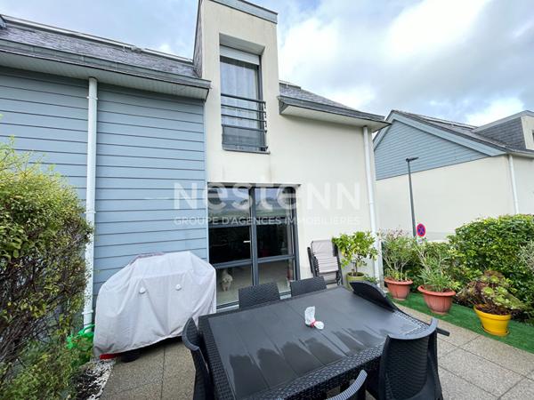 À VENDRE Maison T3 mitoyenne - Vendue louée - garage et place de parking