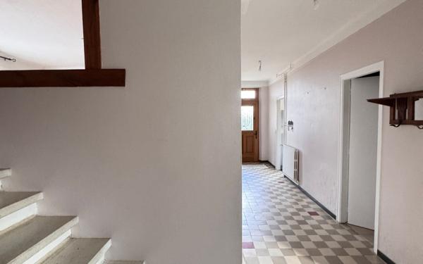 Maison à vendre    7 pièces • 200 m2 Pévy