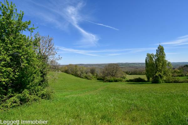 Terrain à vendre à Thenon (24210) - Dordogne