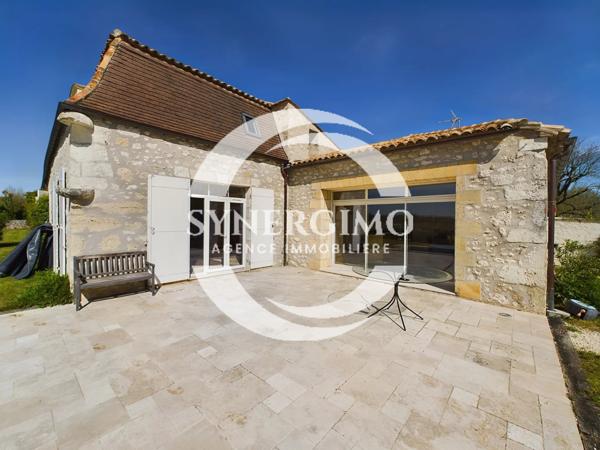 Vélines (24230) Propriété familiale ou gites