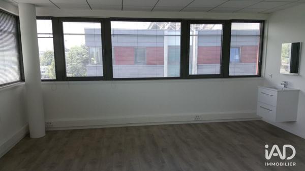Bureaux à vendre 86 m² Saint-Julien-en-Genevois