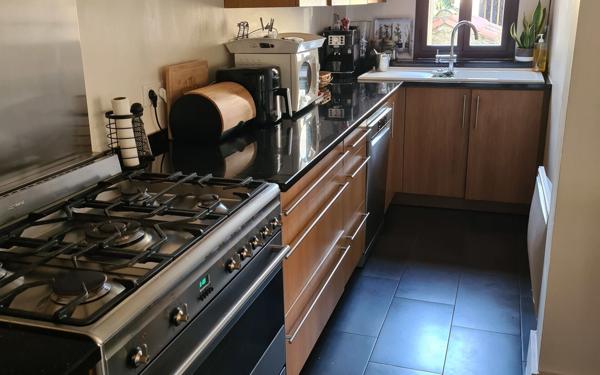 Maison à vendre    4 pièces •  Aiguefonde