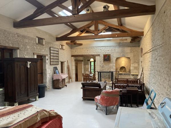 Maison à vendre à Barbezieux-Saint-Hilaire (16300) - Charente