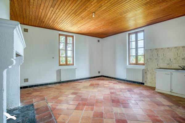 Maison à vendre |  Lavergne |  4 pièces | 142 m²