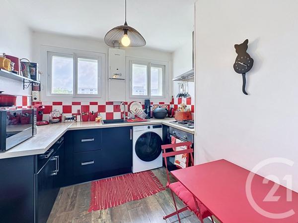 Appartement F3 à vendre  4 pièces - 65,68 m 2   PERIGUEUX  - 24