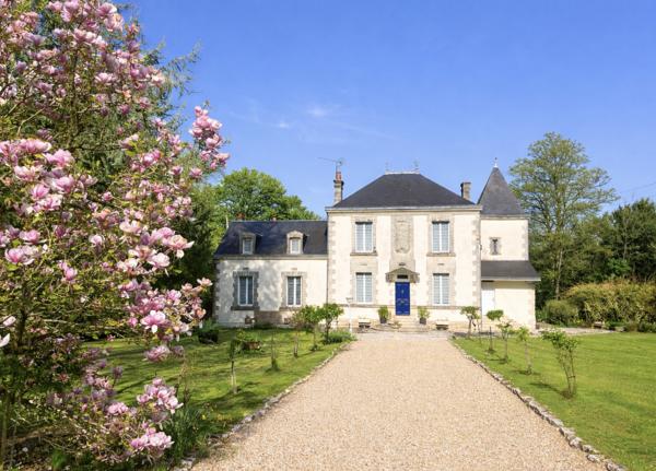 Maison à vendre à Ruffec (16700) - Charente