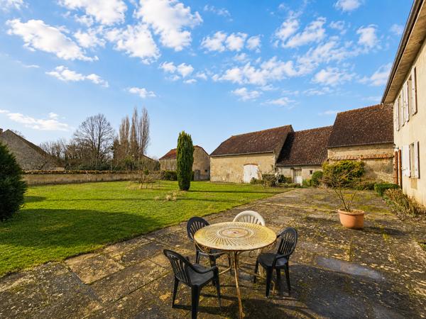 Maison à vendre à Le Veurdre (03320) - Allier