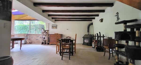 Maison familiale, piscine, boxe à chevaux ou plus