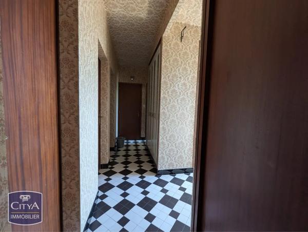 Maison à vendre 6 pièces 186.25m² Mignaloux-Beauvoir (86550)