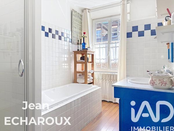 Maison à vendre 8 pièces 221 m² Étréchy