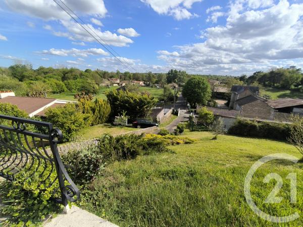 Maison à vendre  5 pièces - 141 m 2   MIGNE AUXANCES  - 86