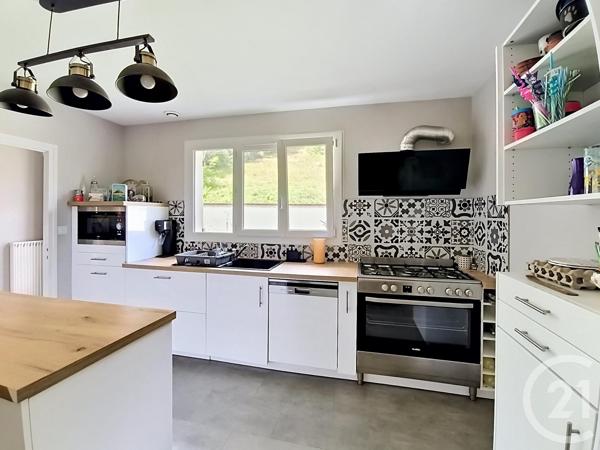 Maison à vendre  5 pièces - 141 m 2   MIGNE AUXANCES  - 86