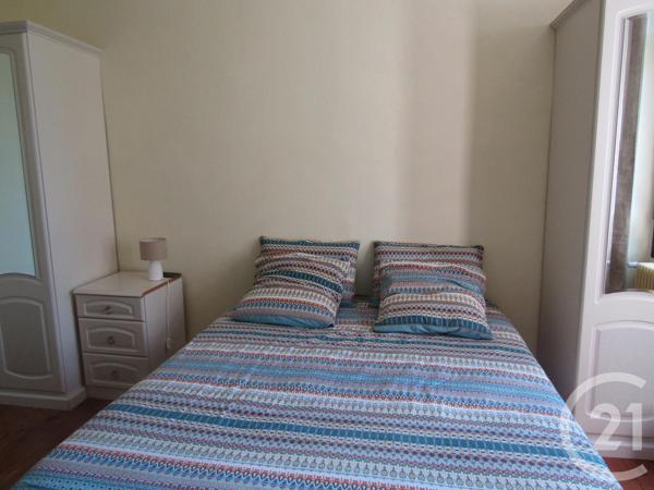 Maison à vendre  7 pièces - 171 m 2   BRIOUX SUR BOUTONNE  - 79