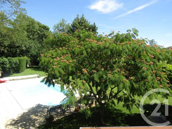 Maison à vendre  7 pièces - 171 m 2   BRIOUX SUR BOUTONNE  - 79