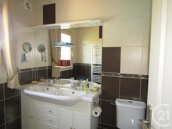 Maison à vendre  7 pièces - 171 m 2   BRIOUX SUR BOUTONNE  - 79