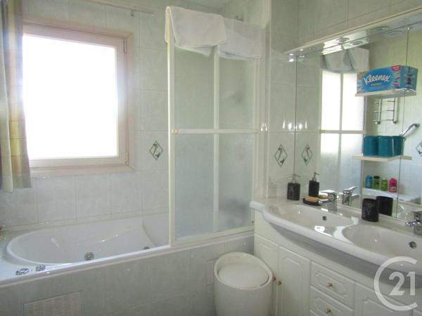 Maison à vendre  7 pièces - 171 m 2   BRIOUX SUR BOUTONNE  - 79